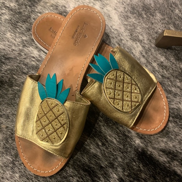 kate spade Shoes - Kate Spade Gold Pineapple Summer Slides size 9